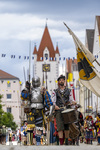 05.07.2026,  Frundsbergfest Mindelheim 2026, Historisches-Fest im Unterallgäu mit tausenden Mitwirkenden. Die Kreisstadt Mindelheim kehrt für eine Woche ins Mittelalter zurück um ihre historische Geschichte zu feiern. Historischer Festzug am Sonntag 5.7.2026 durch die Maximilianstrasse,  