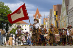 05.07.2026,  Frundsbergfest Mindelheim 2026, Historisches-Fest im Unterallgäu mit tausenden Mitwirkenden. Die Kreisstadt Mindelheim kehrt für eine Woche ins Mittelalter zurück um ihre historische Geschichte zu feiern. Historischer Festzug am Sonntag 5.7.2026 durch die Maximilianstrasse,  
