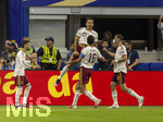 14.07.2026, Fussball Weltmeisterschaft 2026 in den USA, Halbfinale, Frankreich - Spanien, im AT&T Stadium (Dallas (Arlington)),  Nach dem Elfmeter von Mikel Oyarzabal (mitte, Spanien) torjubel zum 1:0 


