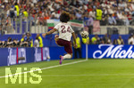 14.07.2026, Fussball Weltmeisterschaft 2026 in den USA, Halbfinale, Frankreich - Spanien, im AT&T Stadium (Dallas (Arlington)), Marc Cucurella (Spanien) am Ball 


