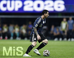 15.07.2026, Fussball Weltmeisterschaft 2026 in den USA, Halbfinale, England - Argentinien, im Mercedes-Benz Stadium (Atlanta, GA),  Lionel Messi (Argentinien) am Ball 
 

