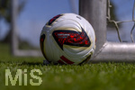 17.07.2026, Fussball 1. Bundesliga 2026/2027,  Torfabrik der offizielle Spielball von adidas für die Saison 26/27. Detailshooting, der Ball liegt auf dem Rasen.