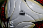 17.07.2026, Fussball 1. Bundesliga 2026/2027,  Torfabrik der offizielle Spielball von adidas für die Saison 26/27. Detailshooting, der Ball liegt auf dem Rasen. FIFA Quality Pro steht aufgedruckt auf dem Ball 