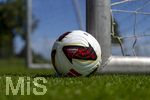 17.07.2026, Fussball 1. Bundesliga 2026/2027,  Torfabrik der offizielle Spielball von adidas für die Saison 26/27. Detailshooting, der Ball liegt auf dem Rasen.