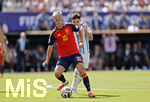 19.07.2026, Fussball Weltmeisterschaft 2026 in den USA, Finale, Spanien - Argentinien, im MetLife Stadium (New York/New Jersey (East Rutherford)), v.li: Dani Olmo (Spanien) gegen Julian Alvarez (Argentinien) 

