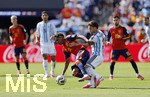 19.07.2026, Fussball Weltmeisterschaft 2026 in den USA, Finale, Spanien - Argentinien, im MetLife Stadium (New York/New Jersey (East Rutherford)), v.li: Lamine Yamal (Spanien) gegen Nicolas Tagliafico (Argentinien) 
 

