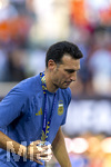 19.07.2026, Fussball Weltmeisterschaft 2026 in den USA, Finale, Spanien - Argentinien, im MetLife Stadium (New York/New Jersey (East Rutherford)), Spanien ist Fussball-Weltmeister 2026, Trainer Lionel Scaloni (Argentinien) nachdenklich mit der Silbermedaille bei der Siegerehrung.

