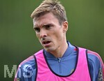 27.07.2026, Fussball Bundesliga 2026/2027, Trainingslager FC Bayern München in Rottach-Egern am Tegernsee (Bayern). Joao Palhimha (FC Bayern München) nachdenklich,