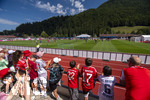 27.07.2026, Fussball Bundesliga 2026/2027, Trainingslager FC Bayern München in Rottach-Egern am Tegernsee (Bayern). Zahlreiche Fans verfolgen gebannt das Training ihrer Stars auf dem Platz.