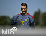 29.07.2026, Fussball Bundesliga 2026/2027, Trainingslager FC Bayern München in Rottach-Egern am Tegernsee (Bayern). Torwart Manuel Neuer (FC Bayern München) nachdenklich.