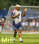29.07.2026, Fussball Bundesliga 2026/2027, Trainingslager FC Bayern München in Rottach-Egern am Tegernsee (Bayern). Vormittags-Training am Stadion Birkenmoos, Trainer Vincent Kompany (FC Bayern München) gibt Anweisungen