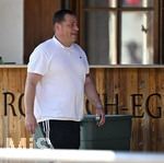 30.07.2026, Fussball Bundesliga 2026/2027, Trainingslager FC Bayern München in Rottach-Egern am Tegernsee (Bayern). Testspiel FC Rottach Egern - FC Bayern München,     Sportvorstand Max Eberl (Bayern München) nachdenklich.