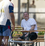 30.07.2026, Fussball Bundesliga 2026/2027, Trainingslager FC Bayern München in Rottach-Egern am Tegernsee (Bayern). Testspiel FC Rottach Egern - FC Bayern München, Sportvorstand Max Eberl (re, Bayern München) mit Trainer Vincent Kompany (FC Bayern München)  