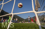 30.07.2026, Fussball Bundesliga 2026/2027, Trainingslager FC Bayern München in Rottach-Egern am Tegernsee (Bayern). Testspiel FC Rottach Egern - FC Bayern München, Torschuss der Bayern, der Torwart Kilian Zimmer (Rottach Egern) geschlagen am Boden.