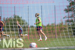 05.08.2026, München, Deutschland. Google Pixel Frauen-Bundesliga: Die FC Bayern Frauen absolvieren auf dem FC Bayern Campus eine Trainingseinheit zur Vorbereitung auf das Testspiel gegen Paris FC. Alara Sehitler (FC Bayern Frauen)