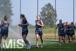 05.08.2026, München, Deutschland. Google Pixel Frauen-Bundesliga: Die FC Bayern Frauen absolvieren auf dem FC Bayern Campus eine Trainingseinheit zur Vorbereitung auf das Testspiel gegen Paris FC. Sophie Proost (FC Bayern Frauen)