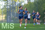 05.08.2026, München, Deutschland. Google Pixel Frauen-Bundesliga: Die FC Bayern Frauen absolvieren auf dem FC Bayern Campus eine Trainingseinheit zur Vorbereitung auf das Testspiel gegen Paris FC. Lena Oberdorf (FC Bayern Frauen)