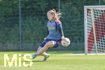 05.08.2026, München, Deutschland. Google Pixel Frauen-Bundesliga: Die FC Bayern Frauen absolvieren auf dem FC Bayern Campus eine Trainingseinheit zur Vorbereitung auf das Testspiel gegen Paris FC. Regina van Eijk (FC Bayern Frauen)