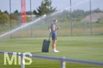 05.08.2026, München, Deutschland. Google Pixel Frauen-Bundesliga: Die FC Bayern Frauen absolvieren auf dem FC Bayern Campus eine Trainingseinheit zur Vorbereitung auf das Testspiel gegen Paris FC. Alara Sehitler (FC Bayern Frauen)