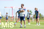 05.08.2026, München, Deutschland. Google Pixel Frauen-Bundesliga: Die FC Bayern Frauen absolvieren auf dem FC Bayern Campus eine Trainingseinheit zur Vorbereitung auf das Testspiel gegen Paris FC. Jose Barcala (Cheftrainer, FC Bayern Frauen)
