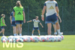 05.08.2026, München, Deutschland. Google Pixel Frauen-Bundesliga: Die FC Bayern Frauen absolvieren auf dem FC Bayern Campus eine Trainingseinheit zur Vorbereitung auf das Testspiel gegen Paris FC. Jose Barcala (Cheftrainer, FC Bayern Frauen)