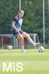 05.08.2026, München, Deutschland. Google Pixel Frauen-Bundesliga: Die FC Bayern Frauen absolvieren auf dem FC Bayern Campus eine Trainingseinheit zur Vorbereitung auf das Testspiel gegen Paris FC. Magdalena Eriksson (FC Bayern Frauen)
