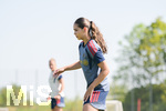 05.08.2026, München, Deutschland. Google Pixel Frauen-Bundesliga: Die FC Bayern Frauen absolvieren auf dem FC Bayern Campus eine Trainingseinheit zur Vorbereitung auf das Testspiel gegen Paris FC. Kassandra Potsi (FC Bayern Frauen)