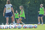 05.08.2026, München, Deutschland. Google Pixel Frauen-Bundesliga: Die FC Bayern Frauen absolvieren auf dem FC Bayern Campus eine Trainingseinheit zur Vorbereitung auf das Testspiel gegen Paris FC. Katharina Naschenweng (FC Bayern Frauen)