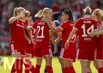 09.08.2026, Google Pixel Frauen-Bundesliga: Testspiel FC Bayern Frauen - Paris FC, im Sportpark Unterhaching, Pernille Harder (FC Bayern München) Torjubel 