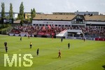 09.08.2026, Google Pixel Frauen-Bundesliga: Testspiel FC Bayern Frauen - Paris FC, im Sportpark Unterhaching, Stadionansicht von oben: Erstes Heimspiel der FC Bayern Frauen in ihrem neuen Stadion.  