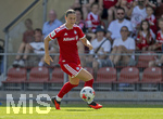 09.08.2026, Google Pixel Frauen-Bundesliga: Testspiel FC Bayern Frauen - Paris FC, im Sportpark Unterhaching,  Klara Bühl (FC Bayern München) am Ball 