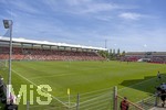 09.08.2026, Google Pixel Frauen-Bundesliga: Testspiel FC Bayern Frauen - Paris FC, im Sportpark Unterhaching, Stadionansicht von oben: Erstes Heimspiel der FC Bayern Frauen in ihrem neuen Stadion.  