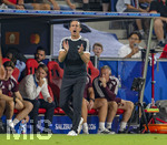 12.08.2026, Fussball UEFA-Supercup 2026: Finale in Salzburg (Österreich), Paris St. Germain - Aston Villa, in der Red Bull Arena (Wals bei Salzburg). Trainer Unai Emery (Aston Villa) gibt Anweisungen