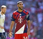 15.08.2026, Fussball Bundesliga 2026/2027, Testspiel Telecom-Cup, FC Bayern München - RB Leipzig, in der Allianz-Arena München,  Ismael Saibari (FC Bayern München) lacht