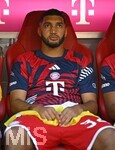 15.08.2026, Fussball Bundesliga 2026/2027, Testspiel Telecom-Cup, FC Bayern München - RB Leipzig, in der Allianz-Arena München,  Ismael Saibari (FC Bayern München) auf der Ersatzbank.