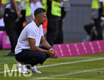 15.08.2026, Fussball Bundesliga 2026/2027, Testspiel Telecom-Cup, FC Bayern München - RB Leipzig, in der Allianz-Arena München, Trainer Martin Demichelis (RB Leipzig) nachdenklich.