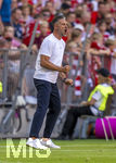15.08.2026, Fussball Bundesliga 2026/2027, Testspiel Telecom-Cup, FC Bayern München - RB Leipzig, in der Allianz-Arena München, Trainer Martin Demichelis (RB Leipzig) am Spielfeldrand 