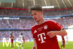15.08.2026, Fussball Bundesliga 2026/2027, Testspiel Telecom-Cup, FC Bayern München - RB Leipzig, in der Allianz-Arena München, Tim Binder (Bayern München) nachdenklich 
