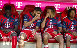 15.08.2026, Fussball Bundesliga 2026/2027, Testspiel Telecom-Cup, FC Bayern München - RB Leipzig, in der Allianz-Arena München, Ersatzbank, v.li: Bara Sapoko Ndiaye (Bayern München), Ismael Saibari (FC Bayern München), Sacha Boey (FC Bayern München), Wisdom Mike (FC Bayern München) 