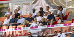15.08.2026, Fussball Bundesliga 2026/2027, Testspiel Telecom-Cup, FC Bayern München - RB Leipzig, in der Allianz-Arena München, Ehrentribüne mit Dieter Hoeness, Ehren-Präsident Uli Hoeneß (FC Bayern München, Hoeness), Sportvorstand Max Eberl (Bayern München), Rouven Kasper (VORSTAND MARKETING UND VERTRIEB, FC Bayern), Vorstandsvorsitzender Jan-Christian Dreesen (FC Bayern München), Dayot Upamecano (FC Bayern München), Michael Olise (FC Bayern München), Harry Kane (FC Bayern München), Joao Palhinha (FC Bayern München), Serge Gnabry (FC Bayern München), Präsident Herbert Hainer (FC Bayern)   