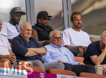 15.08.2026, Fussball Bundesliga 2026/2027, Testspiel Telecom-Cup, FC Bayern München - RB Leipzig, in der Allianz-Arena München, Ehrentribüne mit Dieter Hoeness, Ehren-Präsident Uli Hoeneß (FC Bayern München, Hoeness), Sportvorstand Max Eberl (Bayern München), Dayot Upamecano (FC Bayern München), Michael Olise (FC Bayern München), Harry Kane (FC Bayern München), 
