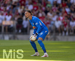 15.08.2026, Fussball Bundesliga 2026/2027, Testspiel Telecom-Cup, FC Bayern München - RB Leipzig, in der Allianz-Arena München, Torwart Maarten Vandevoordt (RB Leipzig) 