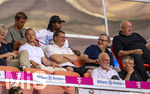 15.08.2026, Fussball Bundesliga 2026/2027, Testspiel Telecom-Cup, FC Bayern München - RB Leipzig, in der Allianz-Arena München, Rouven Kasper (VORSTAND MARKETING UND VERTRIEB, FC Bayern), , Sportvorstand Max Eberl (Bayern München), Vorstandsvorsitzender Jan-Christian Dreesen (FC Bayern München) gut gelaunt 