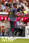 15.08.2026, Fussball Bundesliga 2026/2027, Testspiel Telecom-Cup, FC Bayern München - RB Leipzig, in der Allianz-Arena München, Trainer Vincent Kompany (FC Bayern München) in Rage 