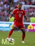 15.08.2026, Fussball Bundesliga 2026/2027, Testspiel Telecom-Cup, FC Bayern München - RB Leipzig, in der Allianz-Arena München, Jonathan Tah (FC Bayern München) am Ball 