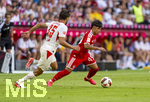 15.08.2026, Fussball Bundesliga 2026/2027, Testspiel Telecom-Cup, FC Bayern München - RB Leipzig, in der Allianz-Arena München, re: Maycon Cardozo (Bayern München) am Ball gegen Max Finkgräfe (RB Leipzig) 