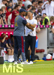 15.08.2026, Fussball Bundesliga 2026/2027, Testspiel Telecom-Cup, FC Bayern München - RB Leipzig, in der Allianz-Arena München, v.li: Trainer Vincent Kompany (FC Bayern München) shakehands mit Trainer Martin Demichelis (RB Leipzig) 