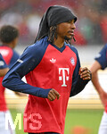 18.08.2026, Fussball Bundesliga 2026/2027, Testspiel, 1.FC Heidenheim - FC Bayern München, in der Voith-Arena Heidenheim, Michael Olise (FC Bayern München) mit Mütze