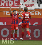 18.08.2026, Fussball Bundesliga 2026/2027, Testspiel, 1.FC Heidenheim - FC Bayern München, in der Voith-Arena Heidenheim, Yannik Wagner (1.FC Heidenheim) jubelt mit Mikkel Kaufmann (1. FC Heidenheim 1846) 