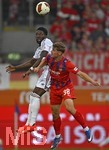 18.08.2026, Fussball Bundesliga 2026/2027, Testspiel, 1.FC Heidenheim - FC Bayern München, in der Voith-Arena Heidenheim, v.l. Alphonso Davies (FC Bayern München) gegen Yannik Wagner (1.FC Heidenheim) 